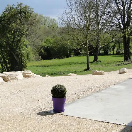 Du Pont De Maille Hébergement de vacances